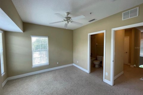 Touwnhouse à vendre à Tampa, Floride: 3 chambres, 167.97 m2 № 1901212 - photo 15
