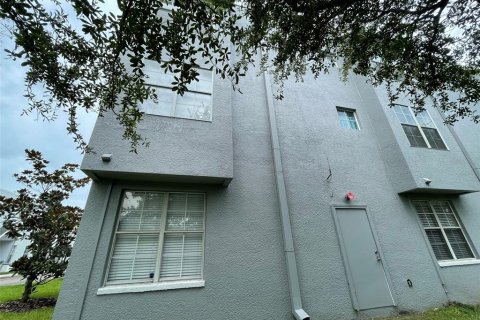 Touwnhouse à vendre à Tampa, Floride: 3 chambres, 167.97 m2 № 1901212 - photo 6