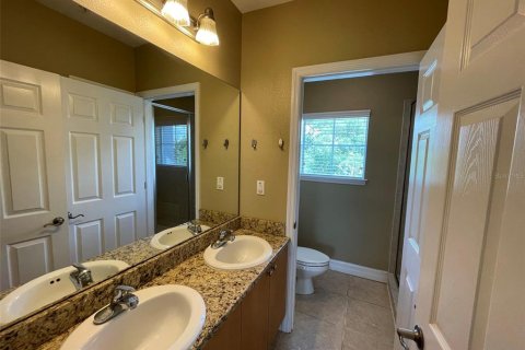 Touwnhouse à vendre à Tampa, Floride: 3 chambres, 167.97 m2 № 1901212 - photo 7