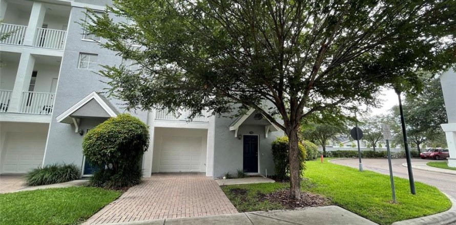 Adosado en Tampa, Florida 3 dormitorios, 167.97 m2 № 1901212