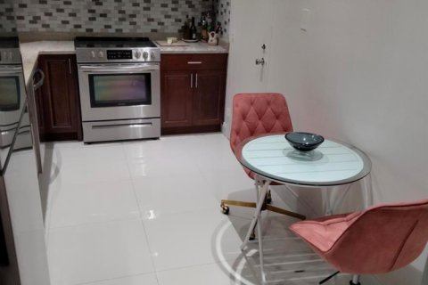 Copropriété à louer à Fort Lauderdale, Floride: 1 chambre, 78.97 m2 № 2349138 - photo 3