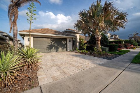 House in Davenport, Florida 3 bedrooms, 165.46 sq.m. № 2102534 - photo 29