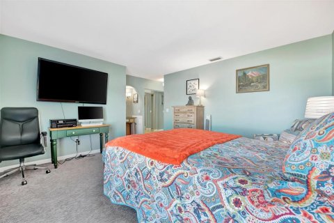 House in Port Charlotte, Florida 3 bedrooms, 112.88 sq.m. № 1572782 - photo 29