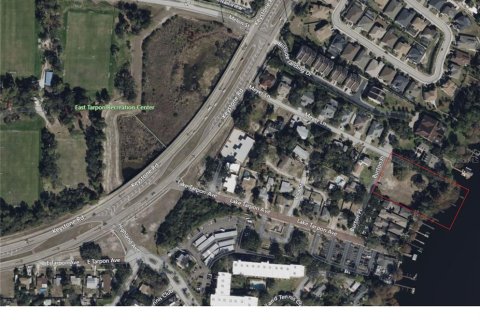 Land in Tarpon Springs, Florida № 1844782 - photo 1