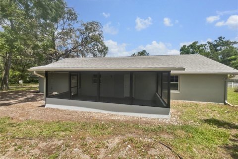 House in Apopka, Florida 3 bedrooms, 176.89 sq.m. № 1805173 - photo 8