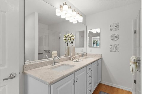 House in The Villages, Florida 2 bedrooms, 115.94 sq.m. № 1835080 - photo 27