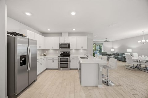 Villa ou maison à vendre à Port Charlotte, Floride: 2 chambres, 143.35 m2 № 2360450 - photo 10
