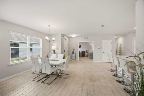 Villa ou maison à vendre à Port Charlotte, Floride: 2 chambres, 143.35 m2 № 2360450 - photo 15