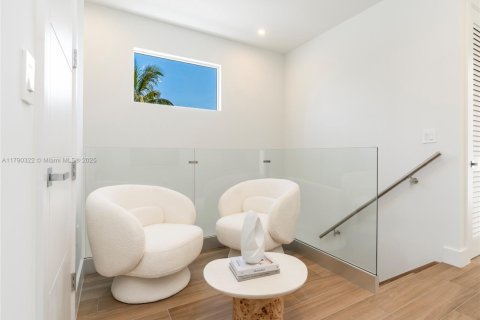 Townhouse in Fort Lauderdale, Florida 4 bedrooms, 232.72 sq.m. № 1731744 - photo 23