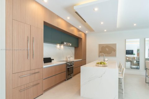 Townhouse in Fort Lauderdale, Florida 4 bedrooms, 232.72 sq.m. № 1731744 - photo 4