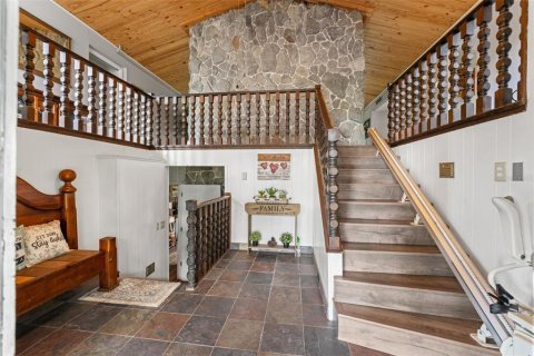 Casa en venta en Brooksville, Florida, 9 dormitorios, 474.17 m2 № 1856608 - foto 9