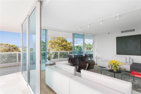 Copropriété à vendre à Miami, Floride: 2 chambres, 157.93 m2 № 1998389 - photo 24