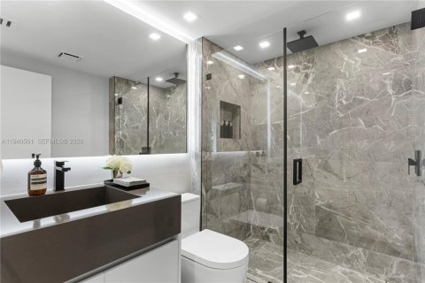 Copropriété à vendre à Miami, Floride: 2 chambres, 157.93 m2 № 1998389 - photo 23