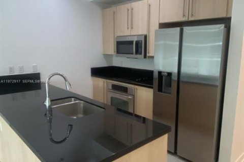 Copropriété à louer à Miami, Floride: 2 chambres, 95.13 m2 № 2038751 - photo 7