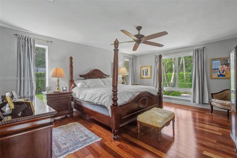 Casa en venta en Palmetto Bay, Florida, 4 dormitorios, 226.22 m2 № 2383240 - foto 9