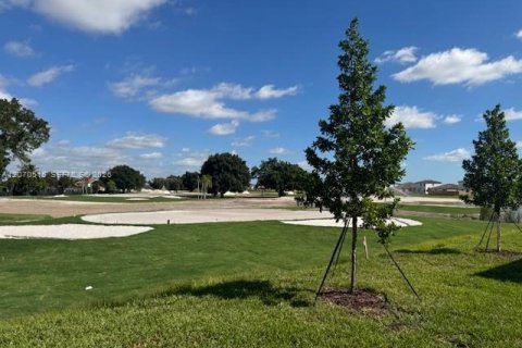 Villa ou maison à louer à Homestead, Floride: 3 chambres, 215.44 m2 № 2300208 - photo 17
