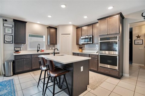 Villa ou maison à vendre à DeLand, Floride: 4 chambres, 183.95 m2 № 1913312 - photo 5