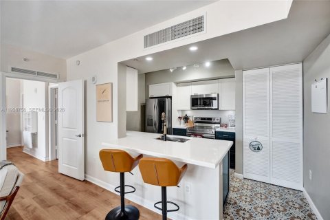 Condominio en venta en Miami, Florida, 2 dormitorios, 107.3 m2 № 1996445 - foto 6