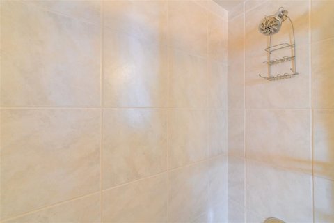 Купить кондоминиум в Сарасота, Флорида 5 комнат, 72.74м2, № 1813585 - фото 17