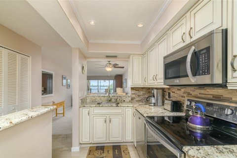 Купить кондоминиум в Сарасота, Флорида 5 комнат, 72.74м2, № 1813585 - фото 12