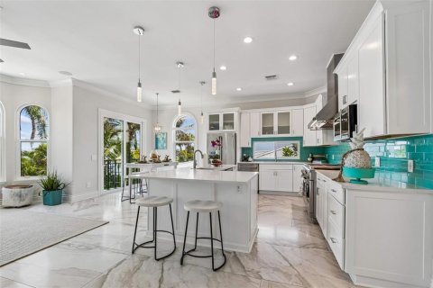 Villa ou maison à vendre à Clearwater, Floride: 4 chambres, 374.95 m2 № 2302179 - photo 19