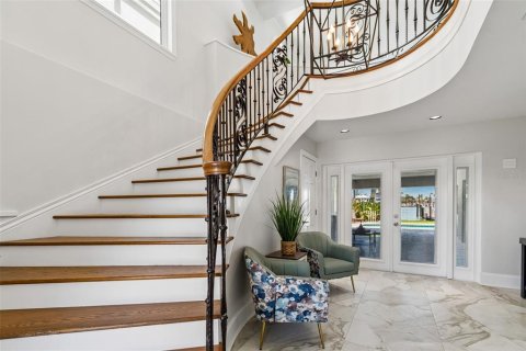 Villa ou maison à vendre à Clearwater, Floride: 4 chambres, 374.95 m2 № 2302179 - photo 6