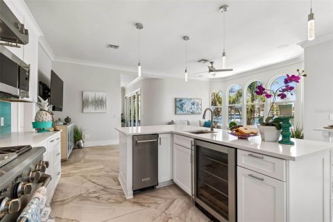 Villa ou maison à vendre à Clearwater, Floride: 4 chambres, 374.95 m2 № 2302179 - photo 22