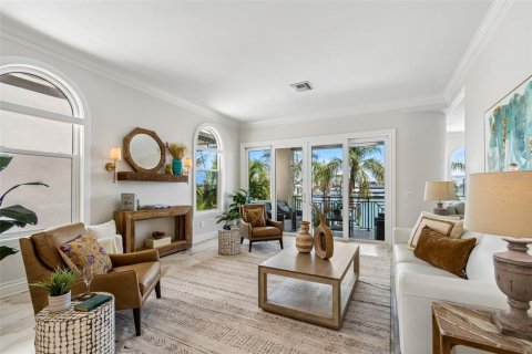 Villa ou maison à vendre à Clearwater, Floride: 4 chambres, 374.95 m2 № 2302179 - photo 9