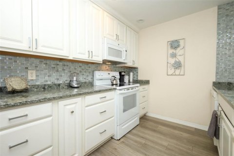 Condominio en venta en Winter Park, Florida, 2 dormitorios, 138.89 m2 № 2239487 - foto 5