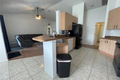 Villa ou maison à vendre à Palm Coast, Floride: 4 chambres, 164.99 m2 № 1740887 - photo 13
