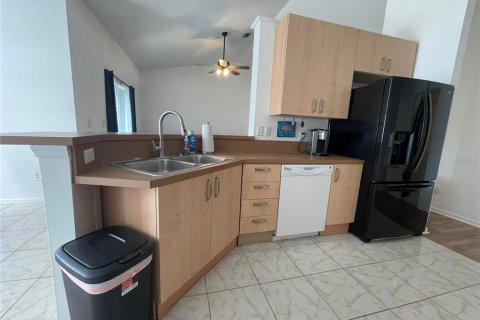 Villa ou maison à vendre à Palm Coast, Floride: 4 chambres, 164.99 m2 № 1740887 - photo 12