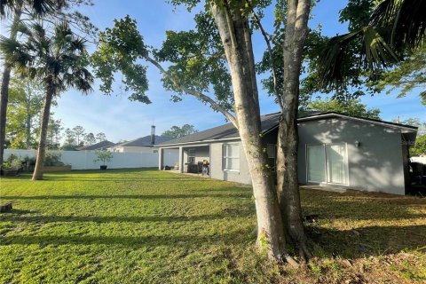 Villa ou maison à vendre à Palm Coast, Floride: 4 chambres, 164.99 m2 № 1740887 - photo 7