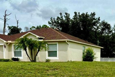 Casa en venta en North Port, Florida, 3 dormitorios, 152.36 m2 № 1903930 - foto 3