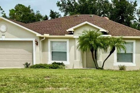 Casa en venta en North Port, Florida, 3 dormitorios, 152.36 m2 № 1903930 - foto 2