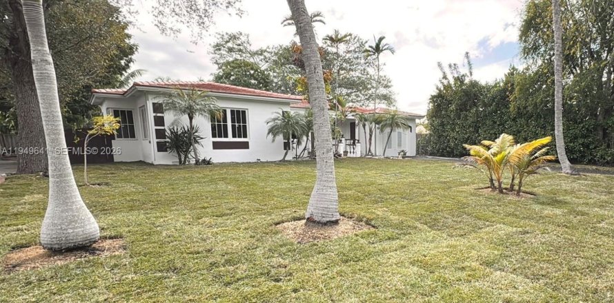 Villa ou maison à Miami, Floride 4 chambres, 251.39 m2 № 2005246