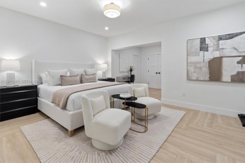 Villa ou maison à vendre à Miami, Floride: 4 chambres, 251.39 m2 № 2005246 - photo 10