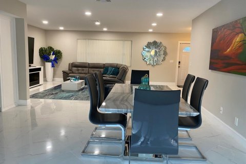 Casa en alquiler en Plantation, Florida, 4 dormitorios, 223.8 m2 № 2245884 - foto 26