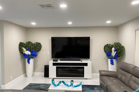 Casa en alquiler en Plantation, Florida, 4 dormitorios, 223.8 m2 № 2245884 - foto 24