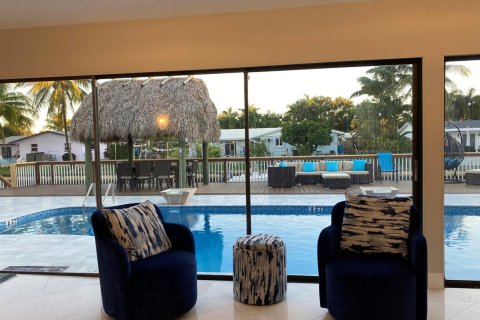 Casa en alquiler en Plantation, Florida, 4 dormitorios, 223.8 m2 № 2245884 - foto 10