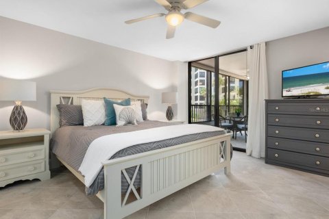 Condo in Sarasota, Florida, 2 bedrooms  № 1821361 - photo 19