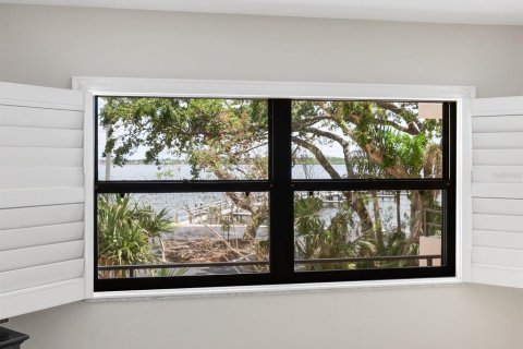 Condo in Sarasota, Florida, 2 bedrooms  № 1821361 - photo 23