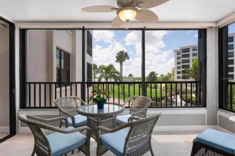 Condo in Sarasota, Florida, 2 bedrooms  № 1821361 - photo 17