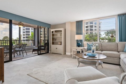 Condo in Sarasota, Florida, 2 bedrooms  № 1821361 - photo 15