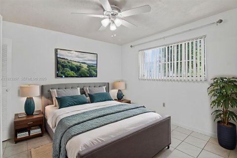 Copropriété à louer à Miami, Floride: 2 chambres, 78.04 m2 № 1976617 - photo 19