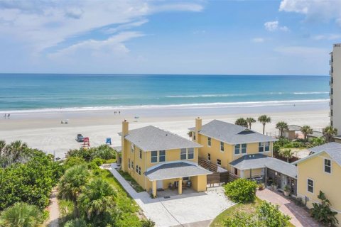 Villa ou maison à vendre à New Smyrna Beach, Floride: 4 chambres, 181.35 m2 № 1801823 - photo 3
