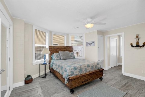 Villa ou maison à vendre à New Smyrna Beach, Floride: 4 chambres, 181.35 m2 № 1801823 - photo 24