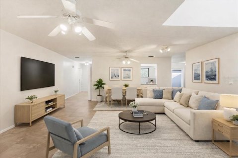 Villa ou maison à vendre à Sarasota, Floride: 2 chambres, 151.43 m2 № 2142460 - photo 3