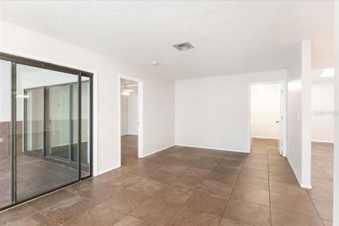 Villa ou maison à vendre à Sarasota, Floride: 2 chambres, 151.43 m2 № 2142460 - photo 20