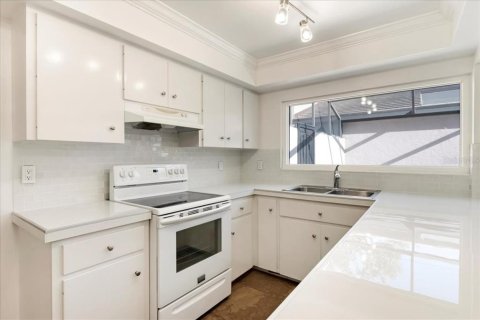 Villa ou maison à vendre à Sarasota, Floride: 2 chambres, 151.43 m2 № 2142460 - photo 14