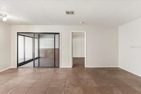 Villa ou maison à vendre à Sarasota, Floride: 2 chambres, 151.43 m2 № 2142460 - photo 21